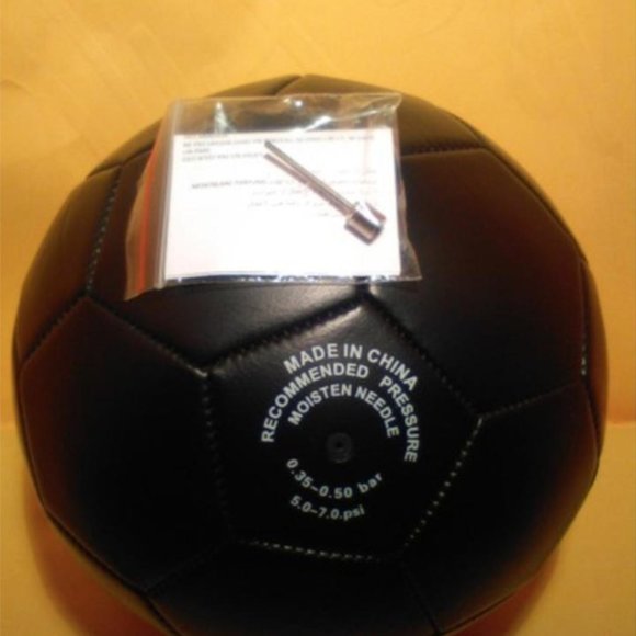 MONTBLANC SOCCER BALL STANDARD SIZE - Picture 2 of 4